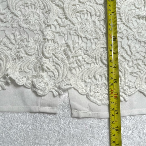 Say What ? Crop Top White Size M Embroidered Open sleeveless Slit Back - Picture 7 of 8